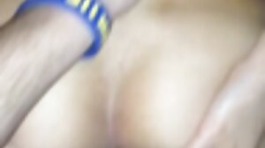 SexMex의 뜨거운 무료 포르노 비디오 Kari Cachonda와 함께하는 긴 다리 비디오