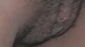 Tushy Raw에서 예쁜 Lovenia 포르노 티비 Lux와 주무르기 장면
